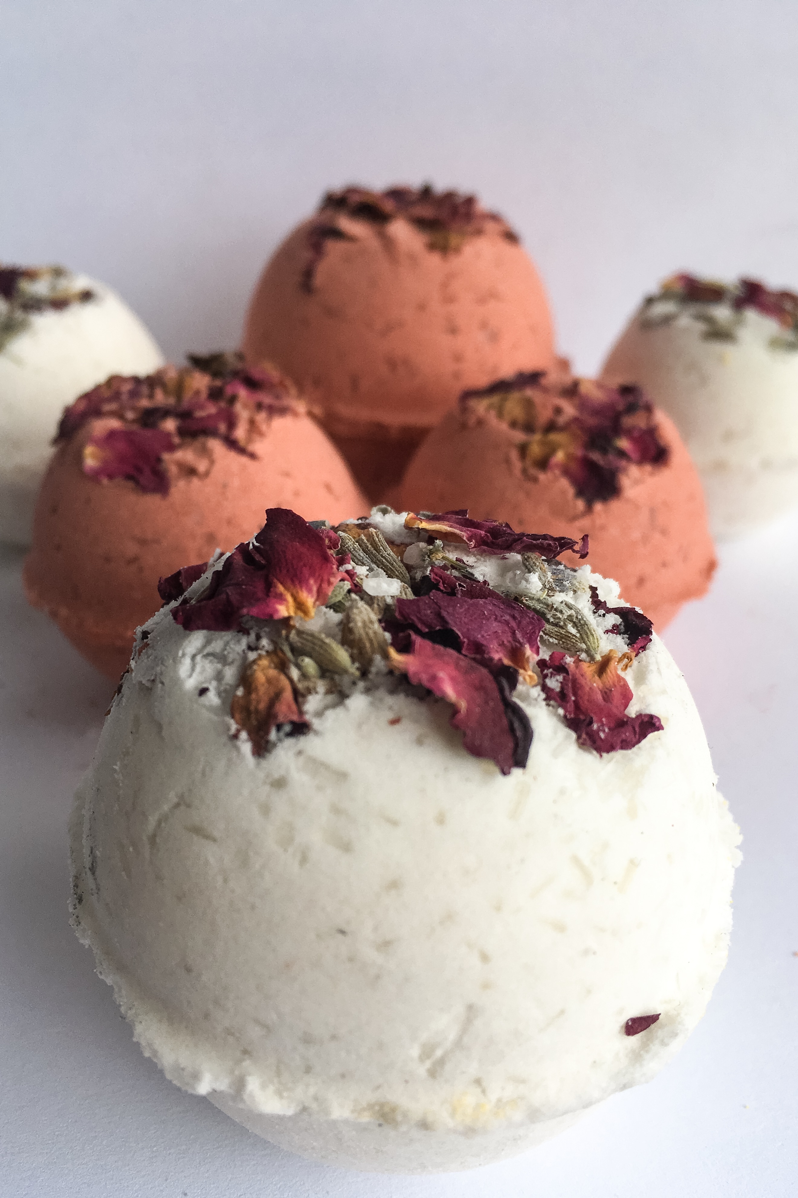rosey bath bombs
